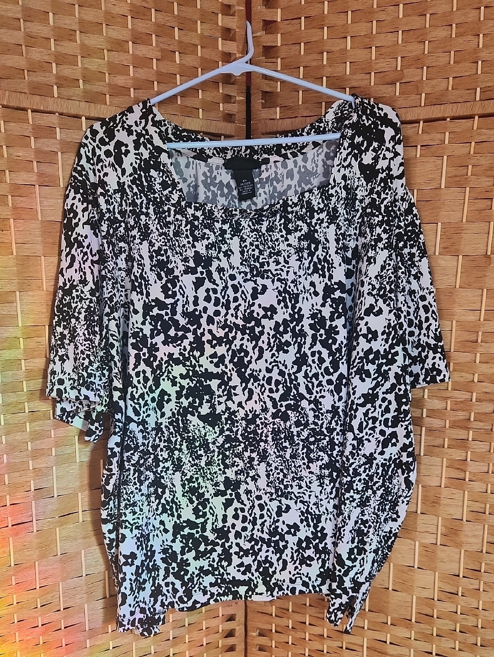 Maggie Barnes, Sz 4XL, Black & White Printed, Summer, Spring, Casual Women’s Top